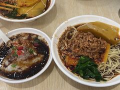 -洪记凉米线(新兴路店)