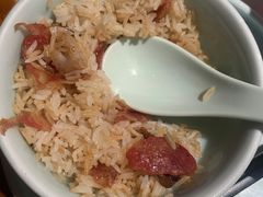老广腊味煲仔饭-大榕树下顺德菜(融创茂店)
