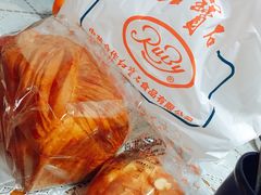 -红宝石·鲜奶小方·海派西点房(浦三店)