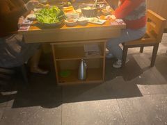 -呷哺呷哺(融创茂店)