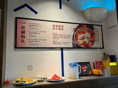 -尚尚仙·酸汤猪手·猪肚鸡火锅(华联万柳购物中心店)