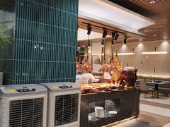-金马门国际美食百汇(珞喻路店)