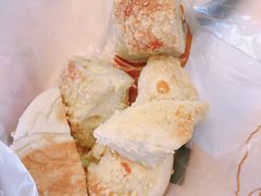 苏丹王榴莲乳酪软欧包-烫面包·面包烘焙(绿地缤纷城店)