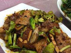 回锅肉-洪霞餐馆