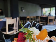 -穹六人间 people 6(岳阳路店)