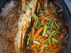 -鸣记脆皮烤鱼·海鲜烤鱼(三八广场店)