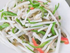 芦苇根炒肉丝-梦缘水乡·湖景餐厅