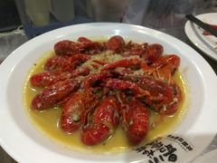 -龙巢盱眙龙虾·牛蛙·烧烤宵夜(八卦岭店)