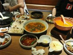 -云海肴·汽锅鸡·云南菜(天山百盛优客店)