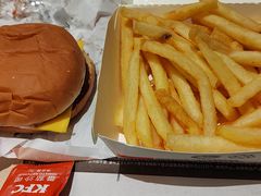 芝士汁汁嫩牛堡-肯德基(中州一店)