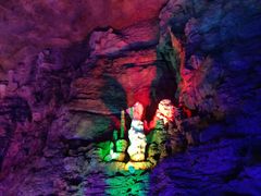 -泰安地下龙宫景区