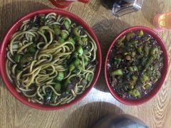 -玲玲米粉·新疆现炒米粉(大十字总店)
