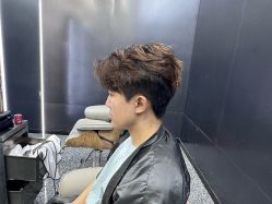 -藤野造型·烫·染发型设计店
