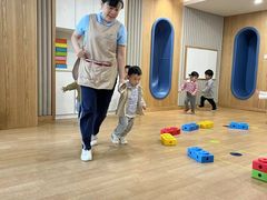 -英伦凯贝国际婴幼儿托育中心(雍湖湾店)