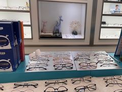 -宝岛眼镜·星创视光中心(新世界店)