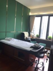 -Mamom club 慢会所(爱丁堡店)