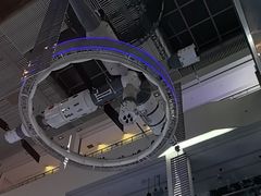 -诚毅科技探索中心