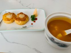-乐茵敔山湾月子中心(独栋湖景店)
