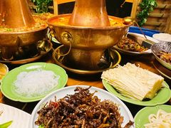 -雀舞云南菜(天津天河城购物中心店)