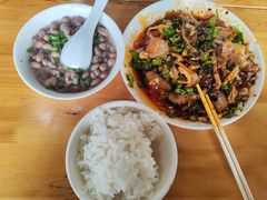 -赵姐猪耳朵饭店