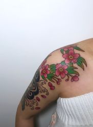 -荔刺青纹身·手穿孔饰品
