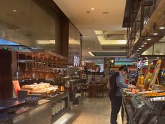 -东方红海鲜百汇(国际大厦店)