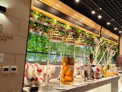 -川骄海鲜自助(王府井奥莱UP TOWN店原世界之花店)