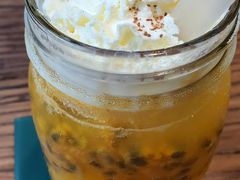 -84那年咖啡馆(李沧万达店)