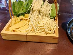 -三个大叔烤羊肉串·炭炉砂锅菜(西三旗店)