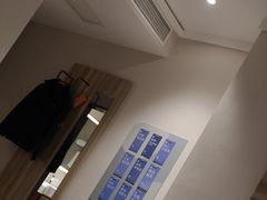 -汉庭优佳(上海恒隆广场南京西路地铁站店)