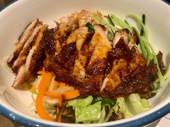-美奈小馆·越南料理(中航城君尚购物中心店)