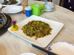 -渔家海鲜舫(宝湖路店)