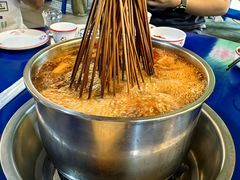 -牛华周记麻辣烫起源店