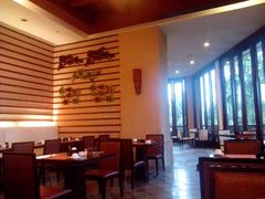-三亚海韵度假酒店·渔人码头海鲜火锅BBQ自助餐厅·落日吧