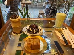 -西关84·History·Art·Cafe