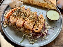 烤三文鱼沙拉-O'mills Sourdough Bakery&Bistro(永嘉路店)