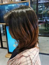-首脑美发沙龙
