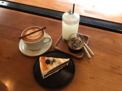 -转山咖啡(松柏社区店)