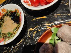 -憨孃孃·重庆老火锅(红山黑金店)