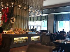 -富力希尔顿酒店·地阔自助餐厅