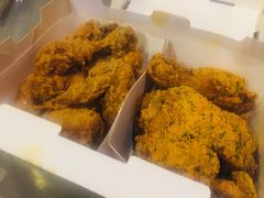 -BHC炸鸡(明洞总店)