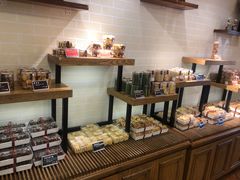 面包甜点陈列柜-丁香西饼屋(桂林路店)