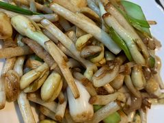 小炒花生芽-燕郊烧鸽子(广安路店)