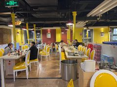 大堂-爱客得牛排海鲜烤肉·火锅自助(春熙路黑金好店)