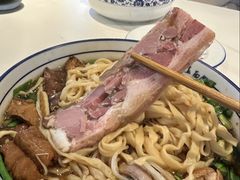 -镇南锅盖面馆(解放路店)