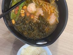 -桂在香知桂林米粉(红博中央公园店)