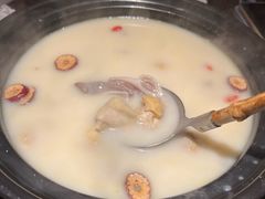 胡椒猪肚鸡-乔村二十八道(天目里店)
