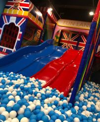 -苏宁红孩子(F6漫时区店)