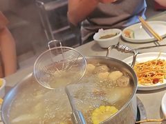 -宴全牛粤来越牛潮汕鲜牛肉火锅(海州万达广场店)