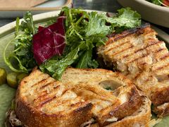 超级牛肉帕尼尼-O'mills Sourdough Bakery&Bistro(永嘉路店)